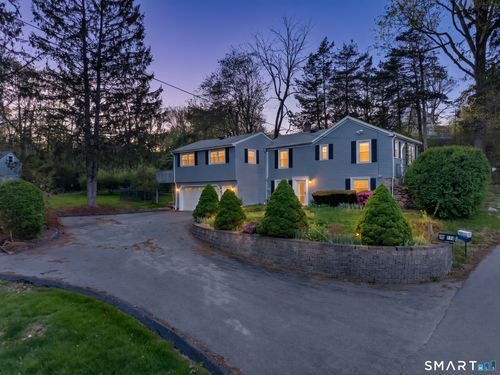 114 Butlertown Rd, Waterford, CT, 06385-4029 | Card Image