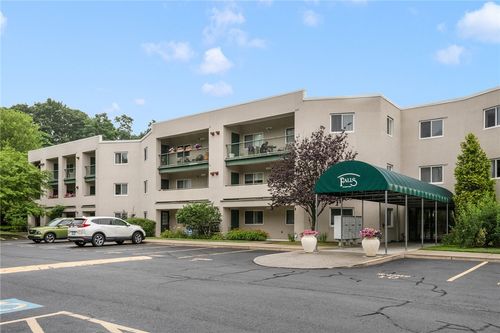 115-31 Devereux Avenue, Providence, RI, 02909 | Card Image