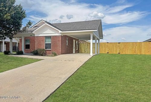 907 West End Drive, New Iberia, LA, 70560 | Card Image