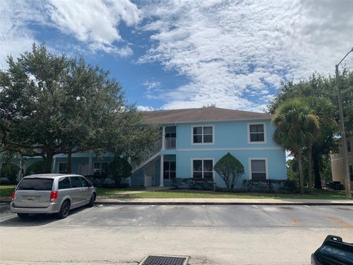 a-3111 Sun Lake Ct, KISSIMMEE, FL, 34747-1754 | Card Image