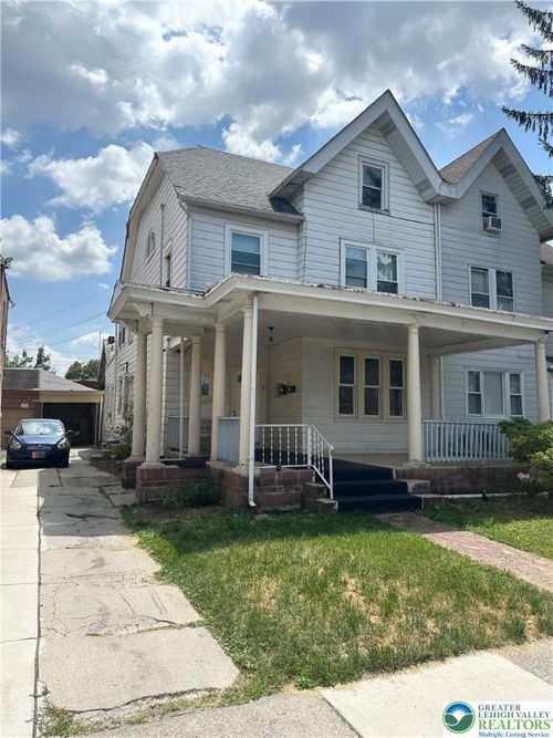 1322 W Linden St, Allentown, PA, 18102-5043 | Card Image