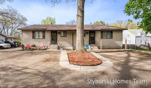 15225-15223 Krueger St, Spring Lake, MI, 49456-2132 | Card Image