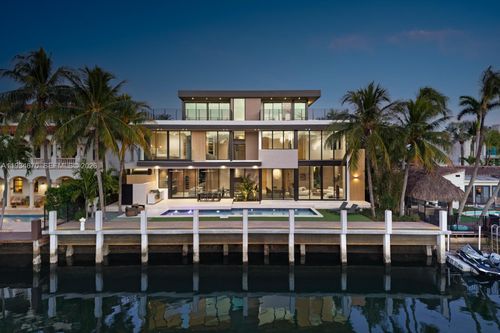 641 Flamingo Dr, Fort Lauderdale, FL, 33301-2605 | Card Image