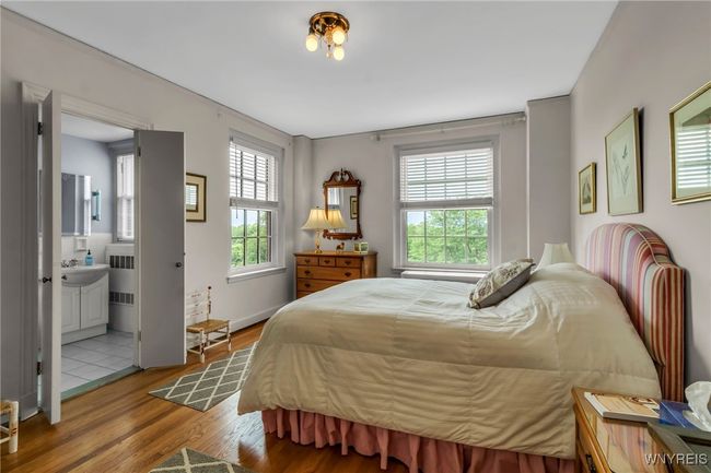 APT-6B - 33 Gates Cir, Condo with 2 bedrooms, 2 bathrooms and null parking in Buffalo NY | Image 18