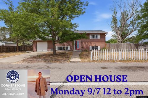 1960 Prairie Ln, Bar Nunn, WY, 82601-9419 | Card Image