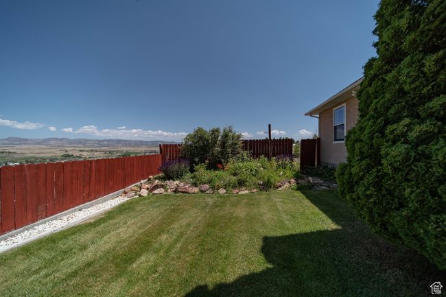 1416 E Valley View Dr, House other with 4 bedrooms, 3 bathrooms and null parking in Wellington UT | Image 49