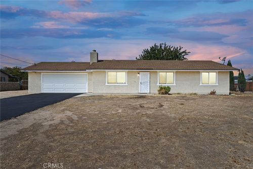 11152 Redwood Ave, Hesperia, CA, 92345-2259 | Card Image