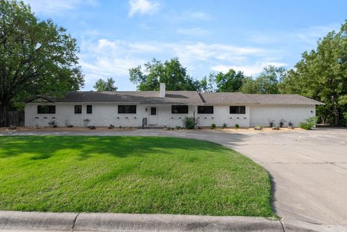 988 Alexander Dr, Haysville, KS, 67060-1006 | Card Image