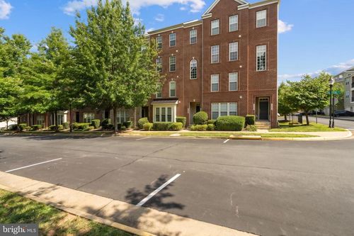 473-15159 Kentshire Dr, WOODBRIDGE, VA, 22191-6524 | Card Image