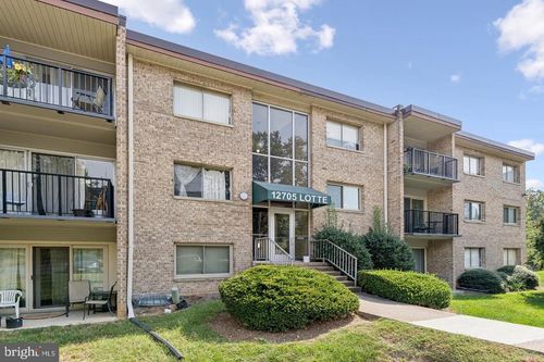 apt-202-12705 Lotte Dr, WOODBRIDGE, VA, 22192-2705 | Card Image