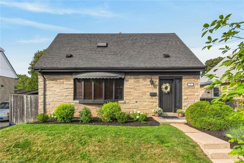 151 Hixon Rd, Hamilton, ON, L8K2C3 | Card Image