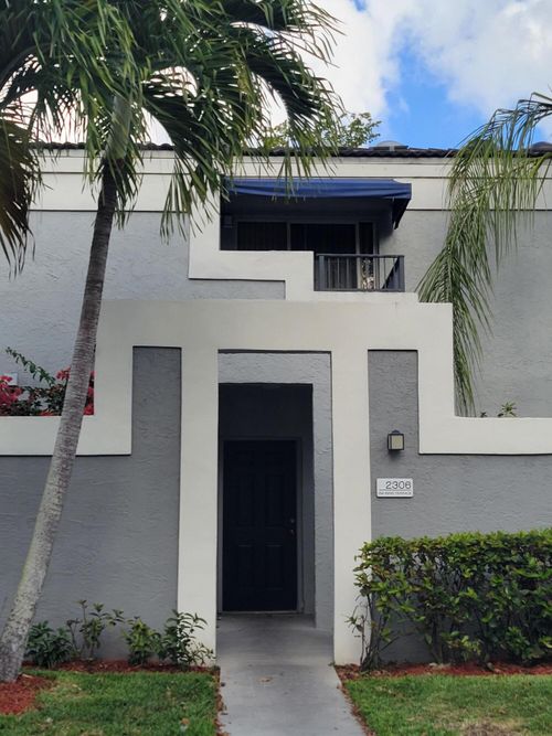 2306-2306 Sw 82nd Terrace, North Lauderdale, FL, 33068 | Card Image