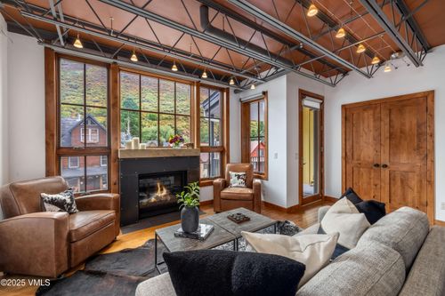 r2-421 Main St, Minturn, CO, 81645-5166 | Card Image