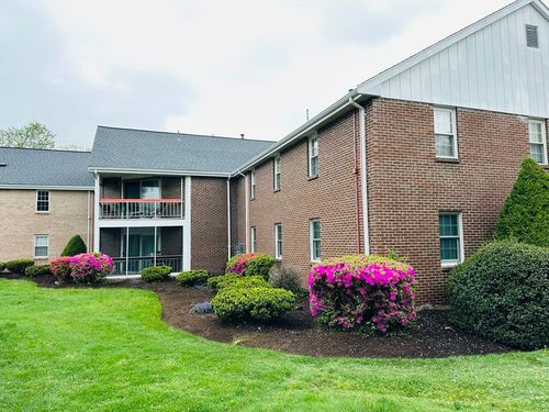 apt-h-44 Brian Dr, Stoughton, MA, 02072-1264 | Card Image