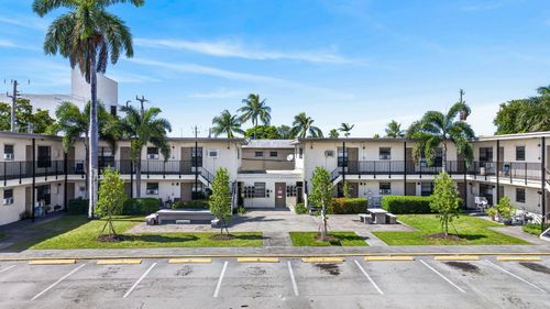 2275 Ne 12th Street, Pompano Beach, FL, 33062 | Card Image