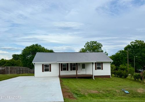 404 Greenwood Cir, Madisonville, TN, 37354-1008 | Card Image