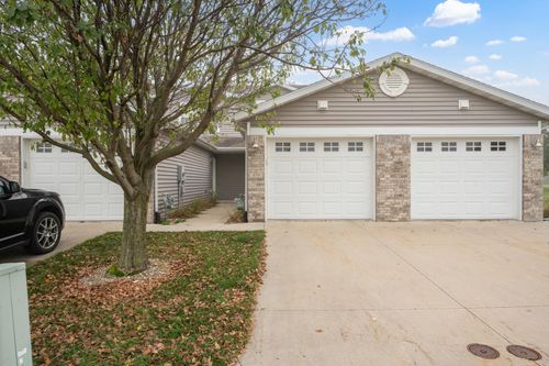 479 Pointe Ct Sw, Rochester, MN, 55902-2559 | Card Image