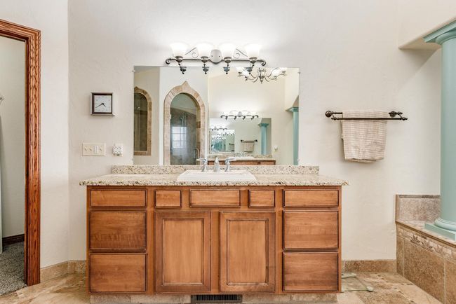 585 Overlook Pass, House other with 5 bedrooms, 4 bathrooms and null parking in Fredonia WI | Image 39