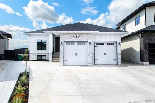 618 Nightingale Cove, Saskatoon, SK, S7L6X7 | Card Image