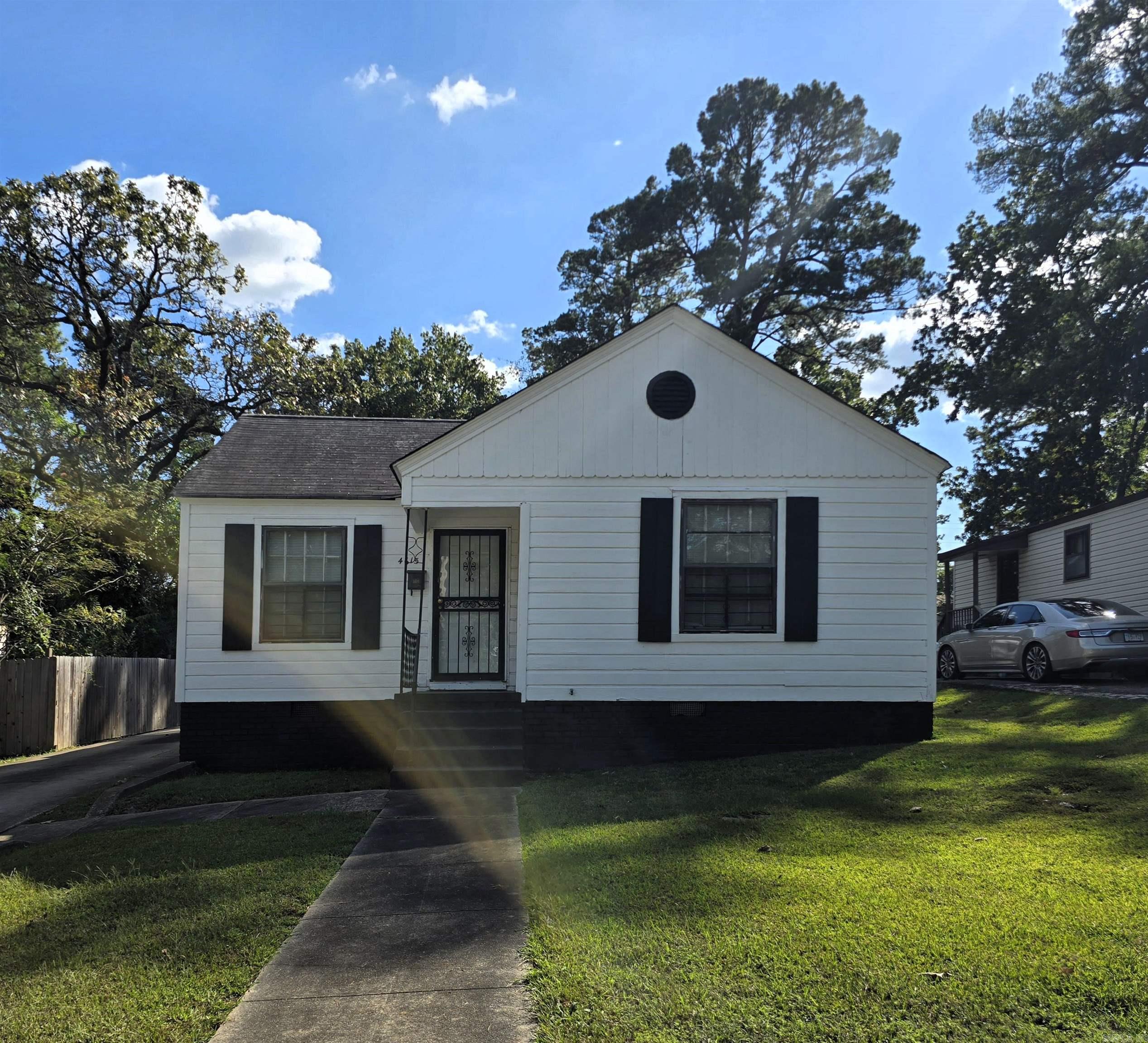 24th St, Little Rock, AR 72204