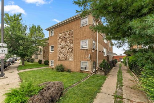 6004 S Archer Rd, Summit, IL, 60501-1542 | Card Image
