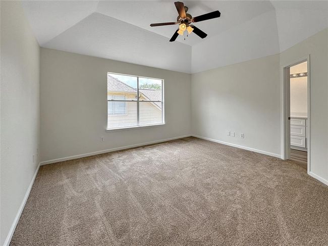 Bedroom 2 Suite | Image 16