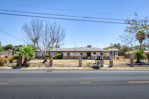 1716 N Brawley Ave, Fresno, CA, 93722-5614 | Card Image