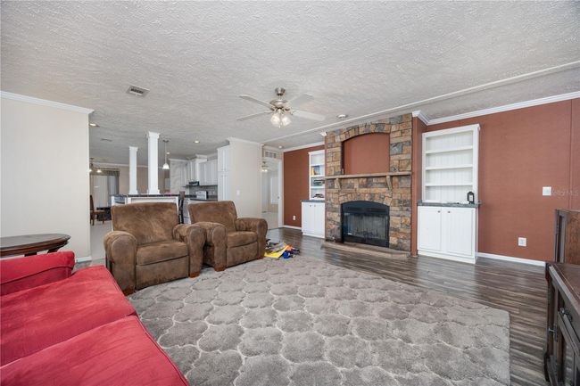 22463 Ne 149 Th St, House other with 3 bedrooms, 2 bathrooms and null parking in Raiford FL | Image 12