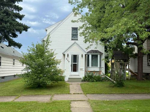 809 16th St N, Virginia, MN, 55792-2127 | Card Image