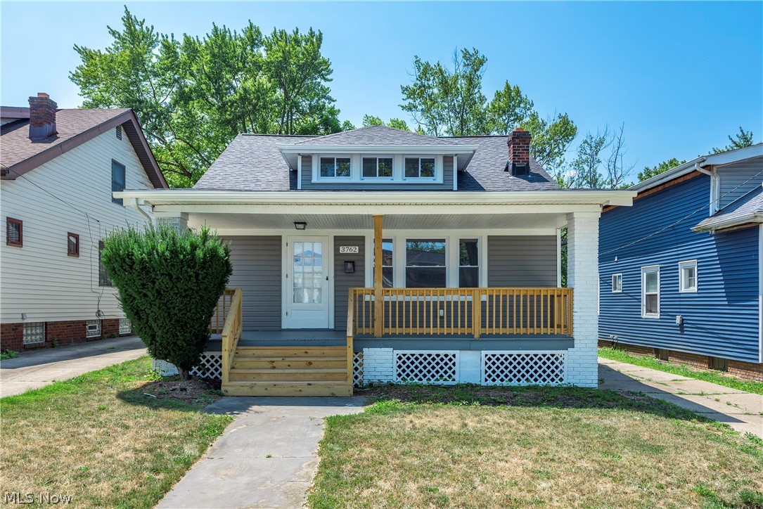 128th St, Cleveland, OH 44111