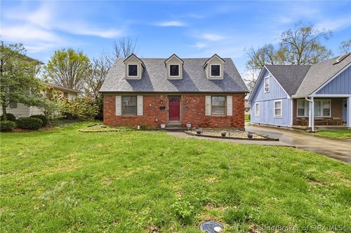 1121 Centralia Ct, Clarksville, IN, 47129-1505 | Card Image