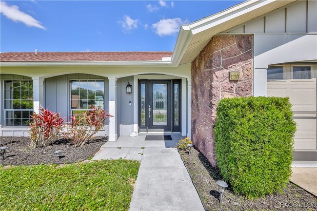 12191 Monarco Ln, House other with 3 bedrooms, 2 bathrooms and 2 parking in SPRING HILL FL | Image 7