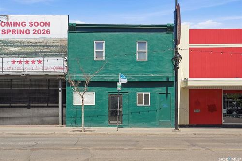 418 20th Street W, Saskatoon, SK, S7M0X4 | Card Image