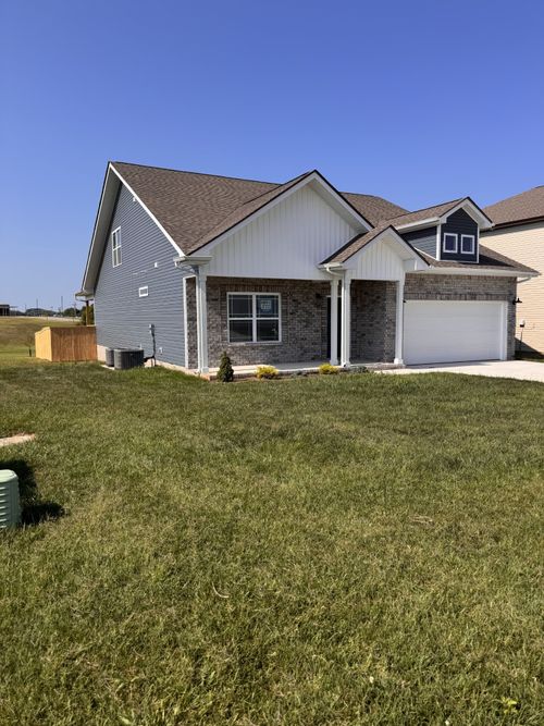 1068 Cherry Blossom Ln, Clarksville, TN, 37040-6426 | Card Image