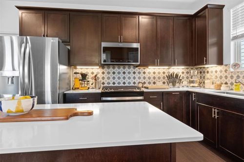 6809 Ellsworth Walk, Austin, TX, 78724-4525 | Card Image