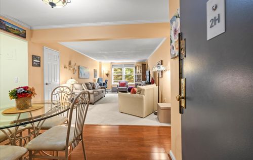 apt-2h-42 Douglaston Pkwy, Douglaston, NY, 11363-1571 | Card Image