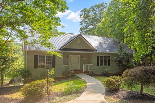 204 Lakeside Dr, Walhalla, SC, 29691-1652 | Card Image