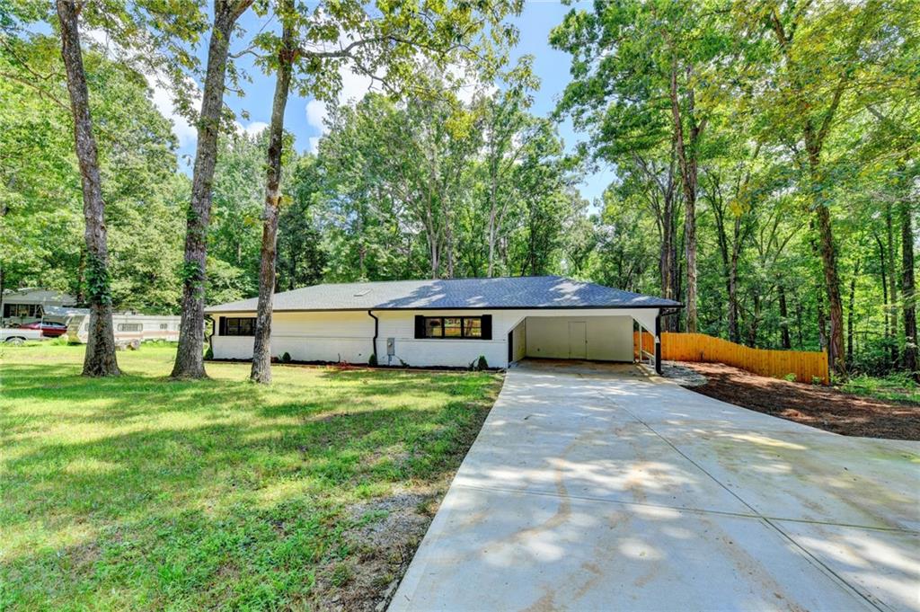 Residential in Fairburn