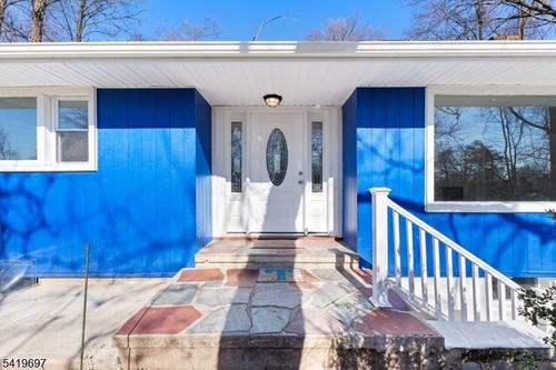 1163 Woodland Ave, Plainfield, NJ, 07060-3327 | Card Image