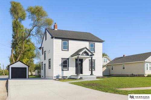 5611 N 27th St, Omaha, NE, 68111-1308 | Card Image