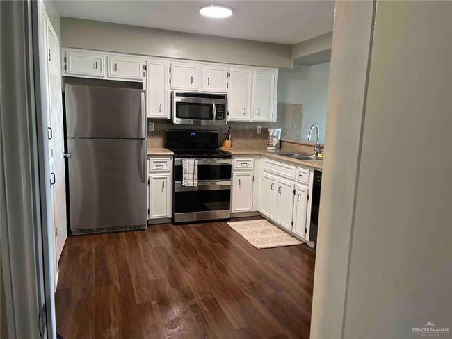 APT-505 - 2900 Ashley Dr, Condo with 2 bedrooms, 2 bathrooms and null parking in Pharr TX | Image 7