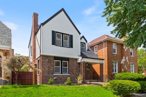 11304 S Lowe Ave, Chicago, IL, 60628-4715 | Card Image