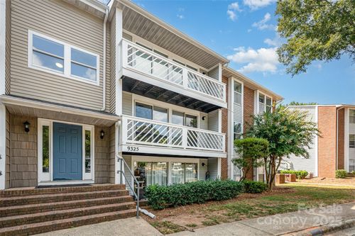 9325 Old Concord Rd, Charlotte, NC, 28213-7737 | Card Image