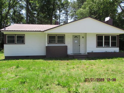 304 Clement Dr, Enfield, NC, 27823-1118 | Card Image