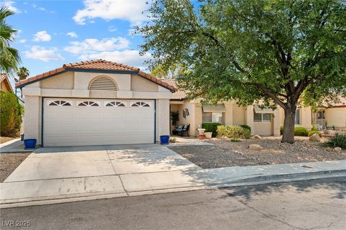 6629 Coastal Breeze Ct, Las Vegas, NV, 89108-4356 | Card Image
