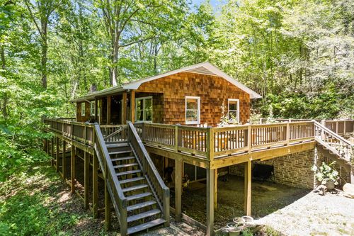 823 Turtle Creek Rd, Sylva, NC, 28779-7329 | Card Image