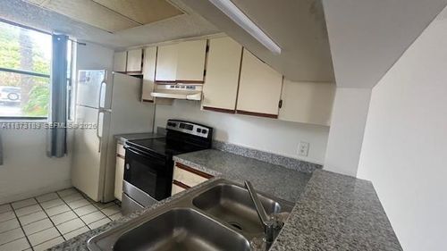 apt-62-5200 Nw 31st Ave, FORT LAUDERDALE, FL, 33309-2506 | Card Image