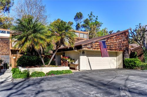 9453 Friendly Woods Ln, Whittier, CA, 90605 | Card Image
