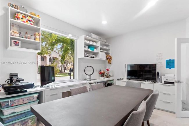 3847 Crestwood Cir, House other with 4 bedrooms, 4 bathrooms and null parking in Weston FL | Image 43