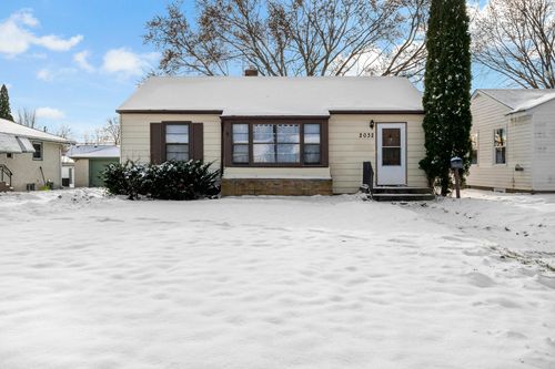 2032 Ames Ave, Saint Paul, MN, 55119-3336 | Card Image